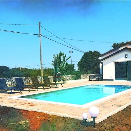 Cozy House With Pool Near Rovinj Apartment Канфанар Екстериор снимка