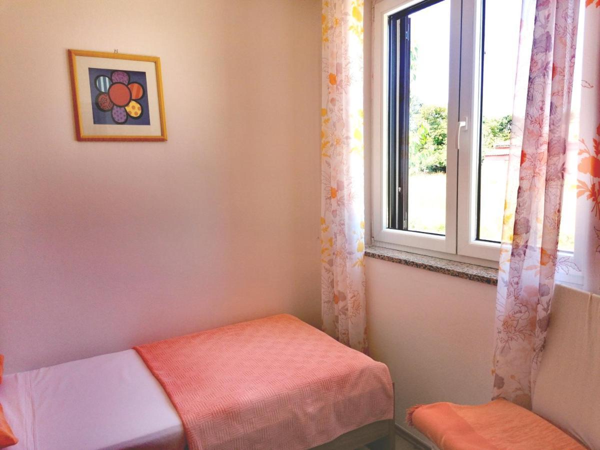 Cozy House With Pool Near Rovinj Apartment Канфанар Екстериор снимка